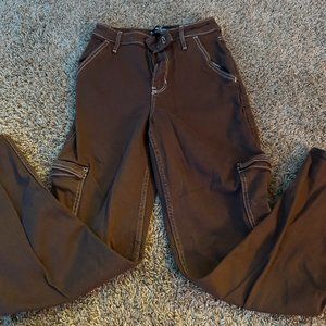 Hollister brown cargo pants; straight leg